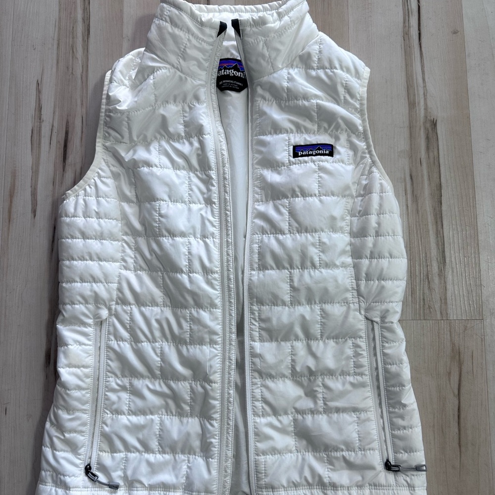 Patagonia White Quilted Vest